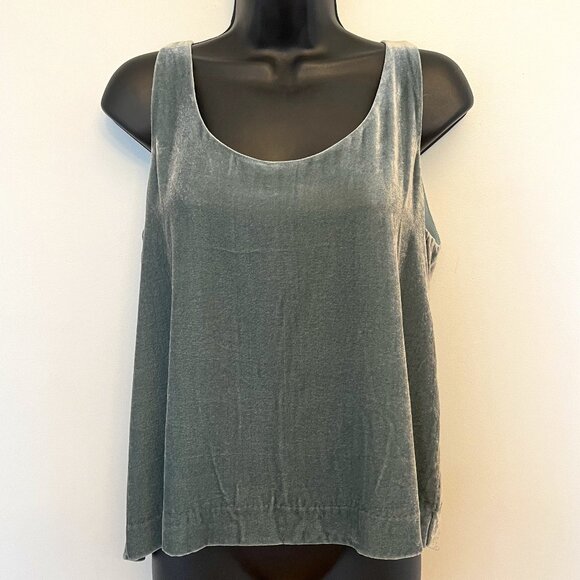 NWT J. Crew Sage Green Silk Blend Velour Tank, Size Medium - Picture 1 of 12
